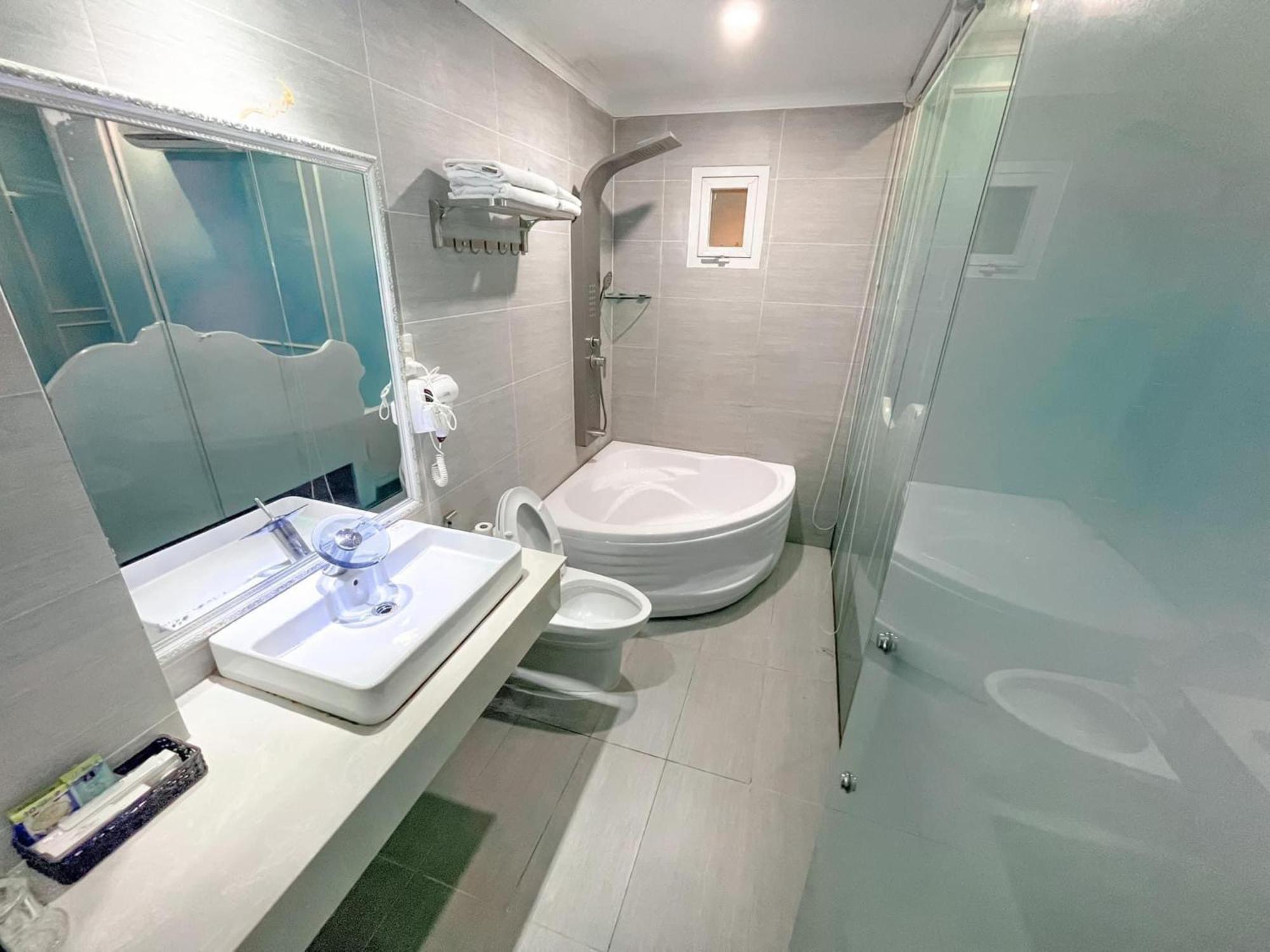 Khai Hung Hotel Binh Chanh Ho Chi Minh Zewnętrze zdjęcie