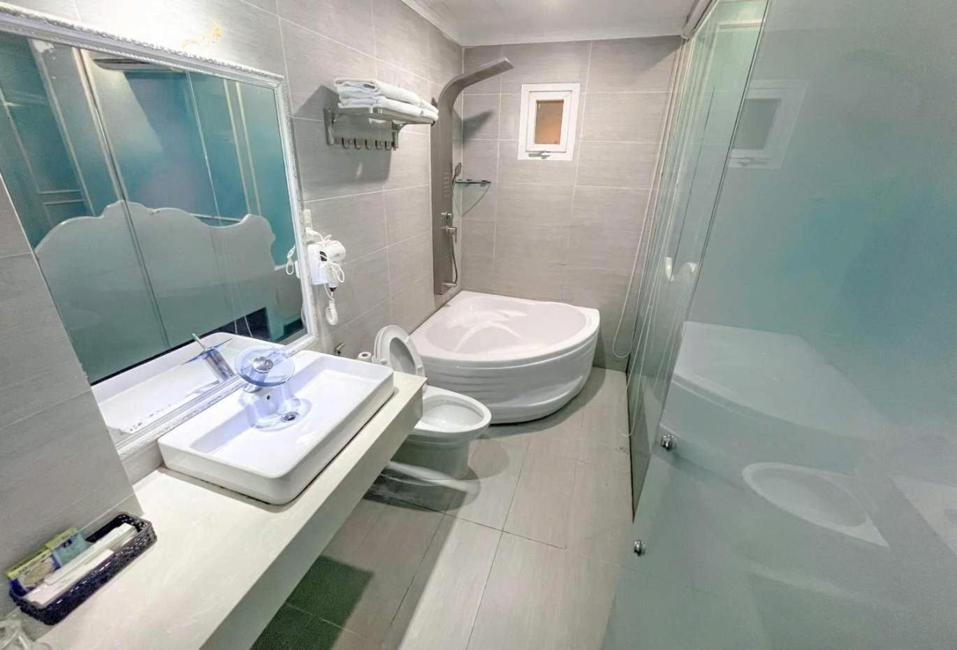 Khai Hung Hotel Binh Chanh Ho Chi Minh Zewnętrze zdjęcie